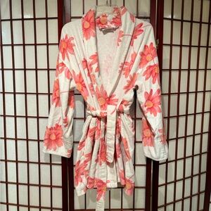 Floral Women's Robe - Coral and White